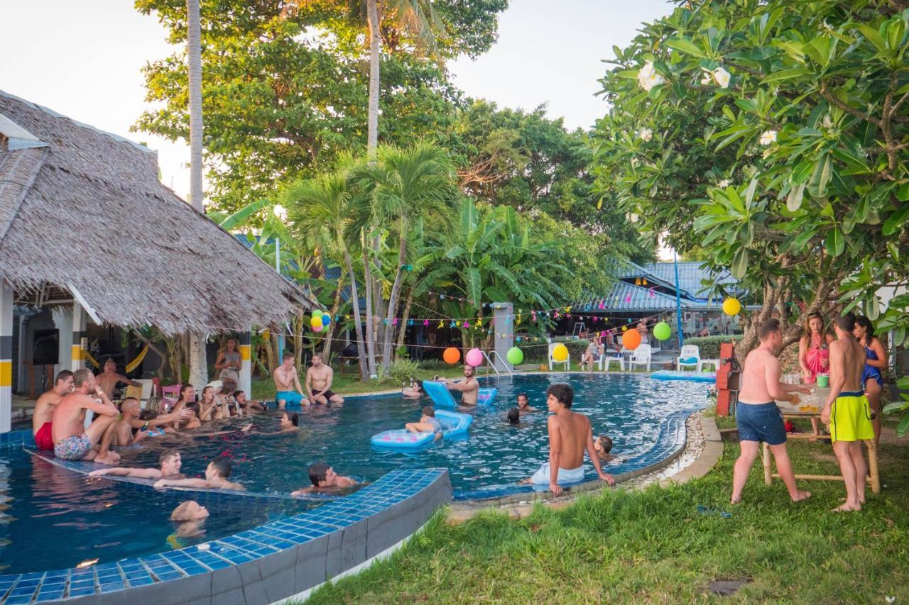 Asia Blue - Beach Hostel Hacienda Ko Pha Ngan Zewnętrze zdjęcie