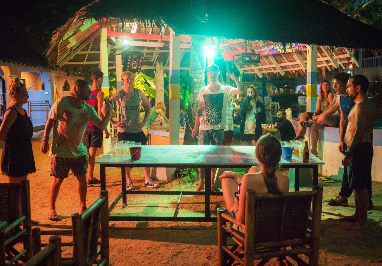 Asia Blue - Beach Hostel Hacienda Ko Pha Ngan Zewnętrze zdjęcie
